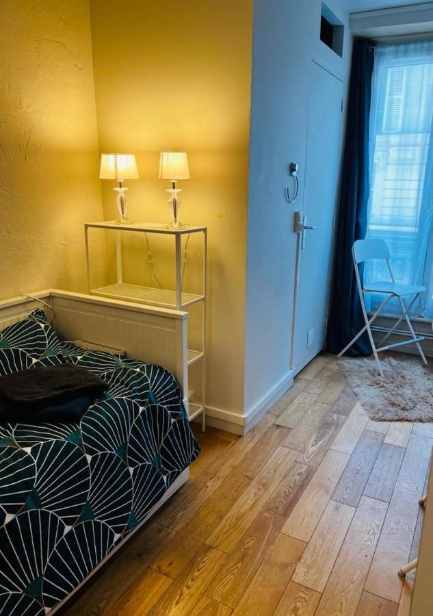 In The Middle Of Appartamento Parigi